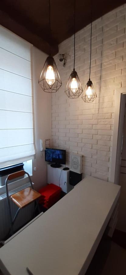 Krakow Chilli Hostel Екстериор снимка