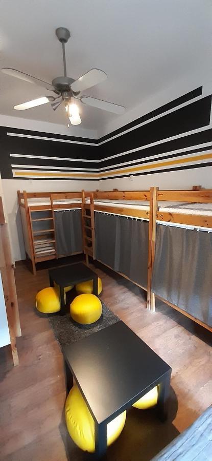 Krakow Chilli Hostel Екстериор снимка