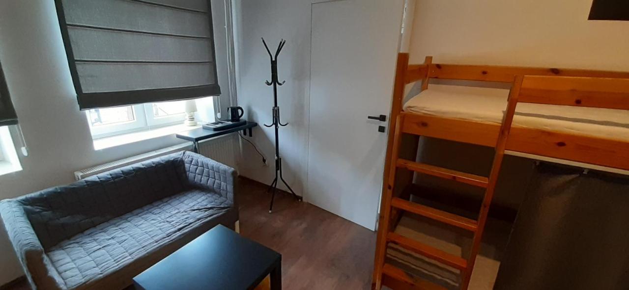Krakow Chilli Hostel Екстериор снимка