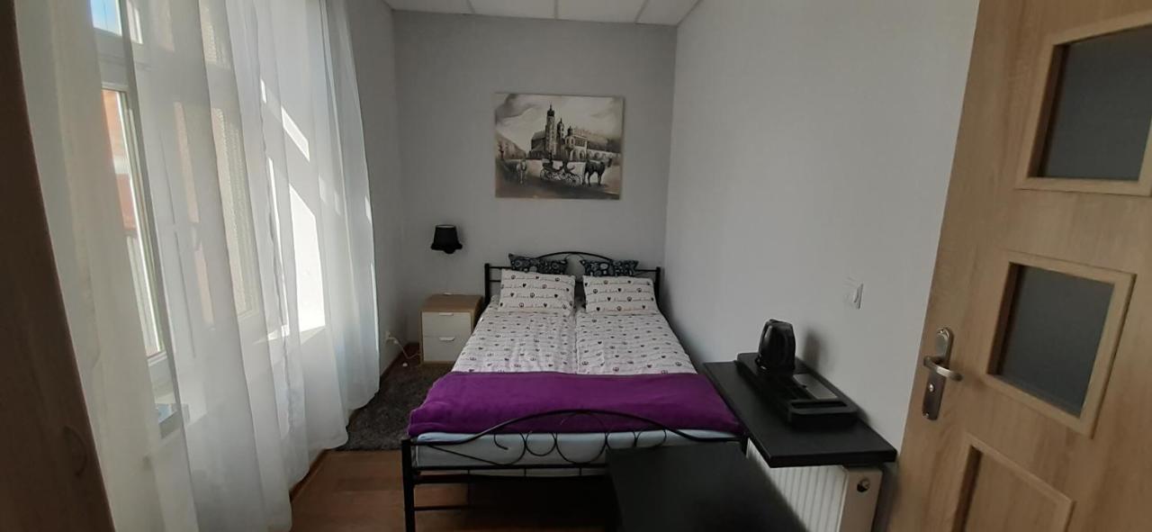 Krakow Chilli Hostel Екстериор снимка